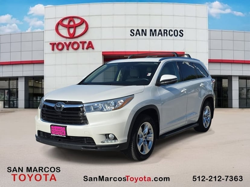 2015 Toyota Highlander - Image 1