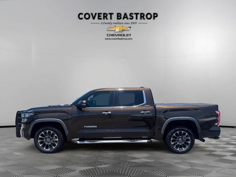 2023 Toyota Tundra - Image 2