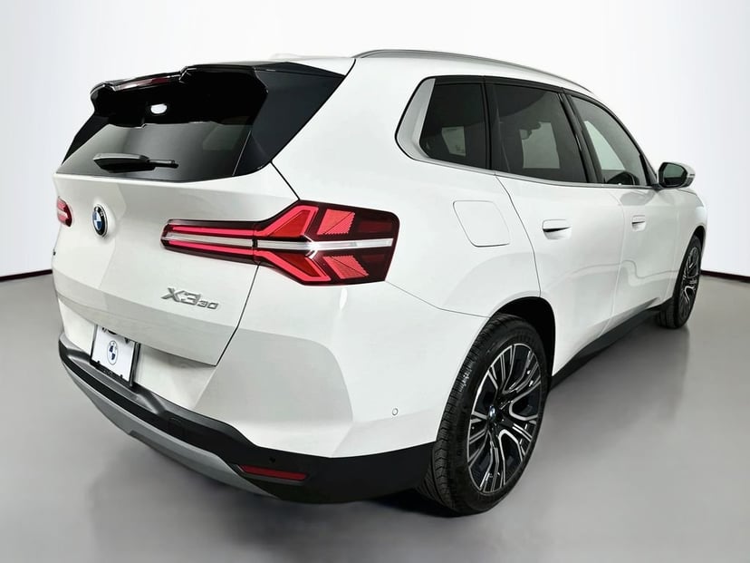 2026 BMW X3 - Image 2