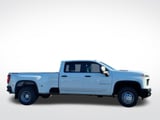 2026 Chevrolet Silverado 3500 HD - Preview 2