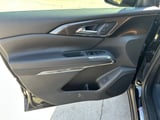 2027 Chevrolet Traverse - Preview 10