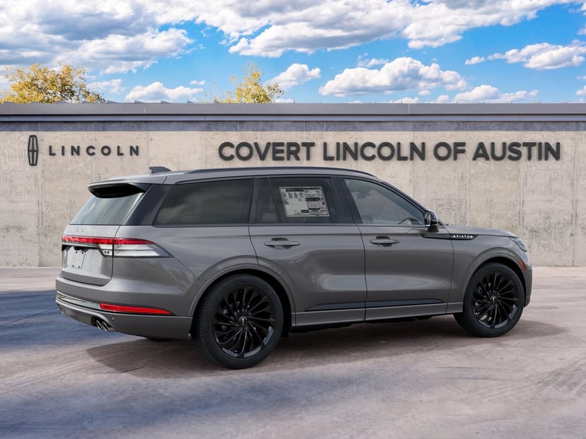 2027 Lincoln Aviator - Image 1