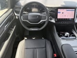 2026 Jeep Grand Wagoneer - Preview 13