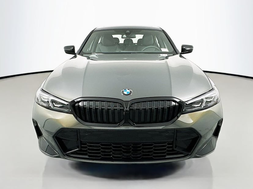 2026 BMW 3 Series - Image 2