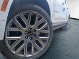 2026 GMC Yukon XL - Preview 3