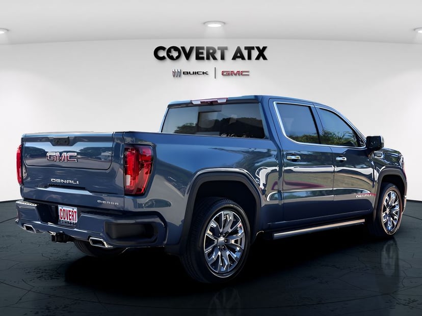 2024 GMC Sierra 1500 - Image 2