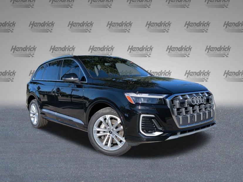 2026 Audi Q7 - Image 1