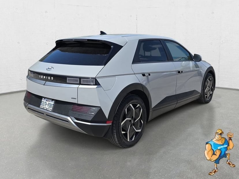 2023 Hyundai Ioniq 5 - Image 3