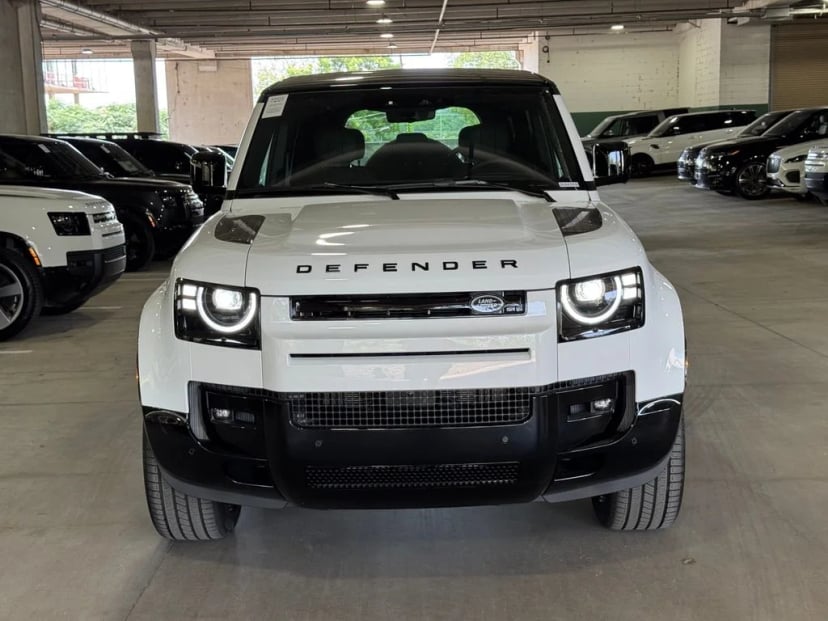2026 Land Rover Defender - Image 3