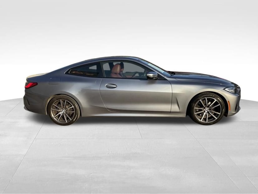 2022 BMW 4 Series - Image 2