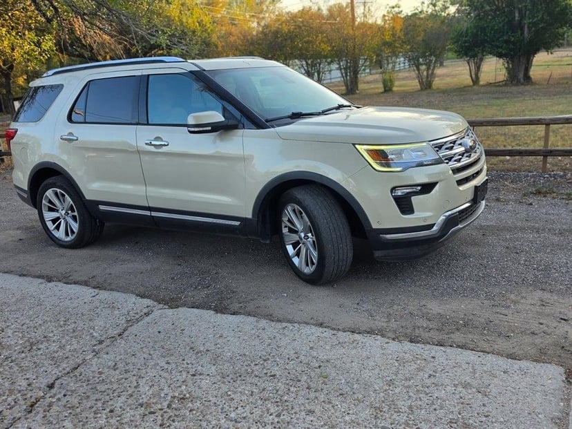 2018 Ford Explorer - Image 1