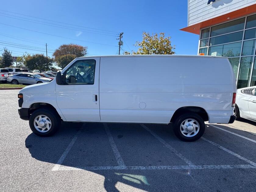 2014 Ford Econoline Cargo Van - Image 2