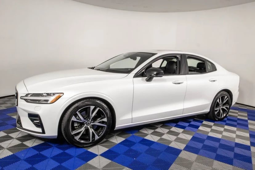 2025 Volvo S60 - Image 1