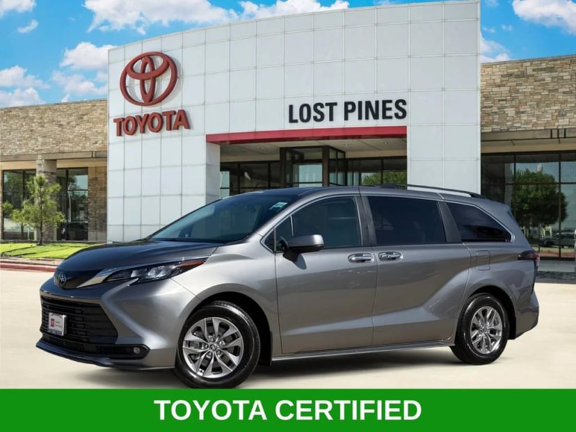 2026 Toyota Sienna - Image 1