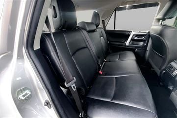 2022 Toyota 4runner - Image 3
