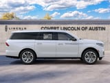 2027 Lincoln Navigator L - Preview 5