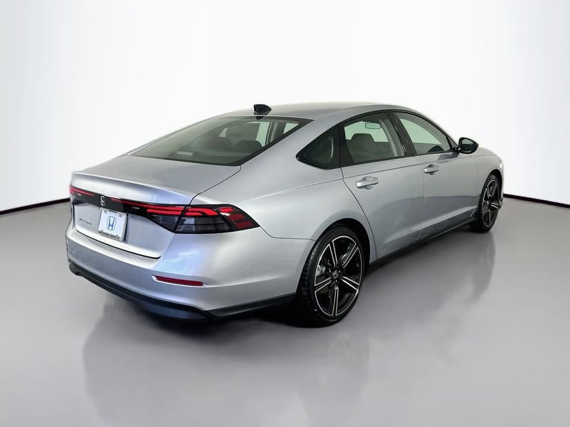 2026 Honda Accord - Image 2