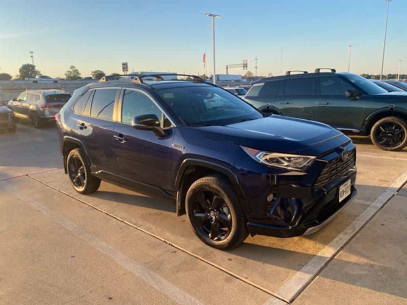 2020 Toyota RAV4 Hybrid - Image 1