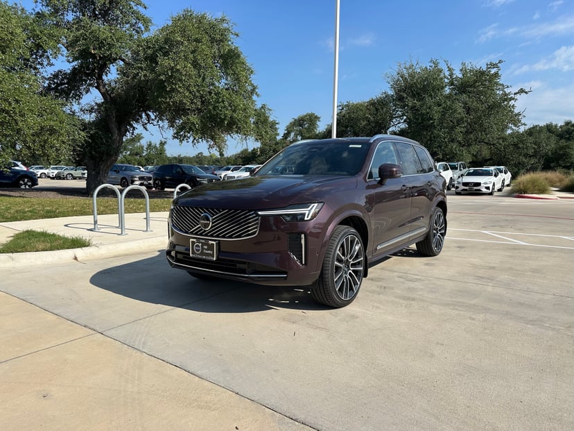 2026 Volvo XC90 - Image 1