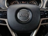 2017 Jeep Cherokee - Preview 5
