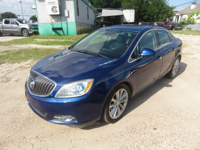 2014 Buick Verano - Image 2