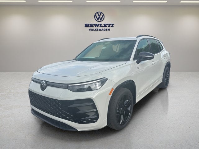2026 Volkswagen Tiguan - Image 1