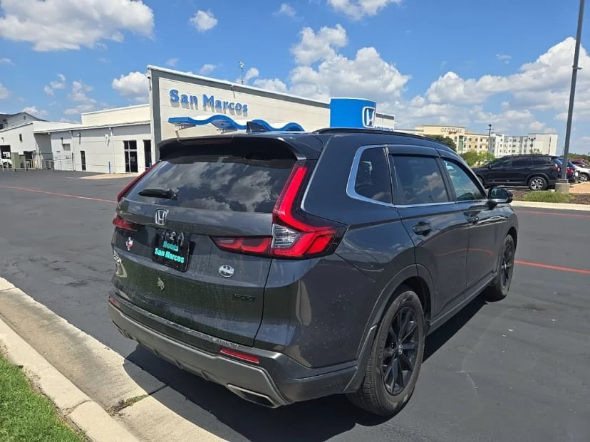2023 Honda CR-V - Image 1