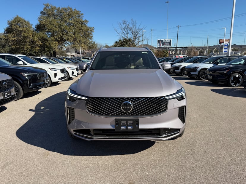 2026 Volvo XC90 - Image 1