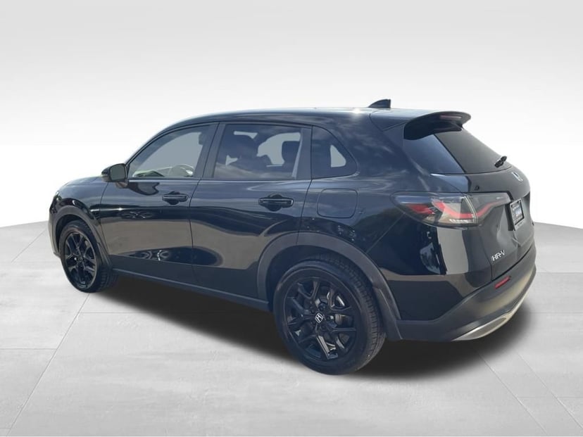2024 Honda HR-V - Image 2