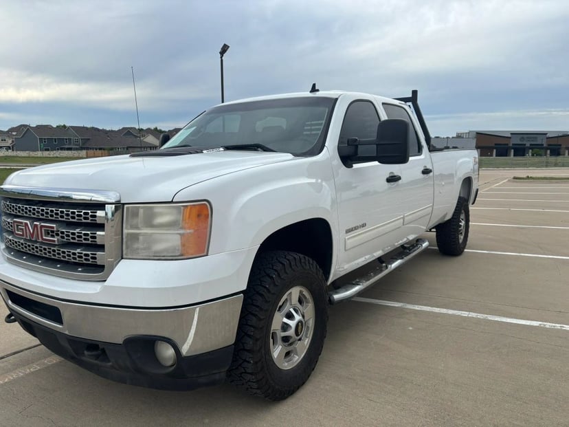 2014 GMC Sierra - Image 1