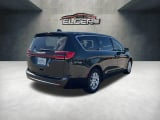 2023 Chrysler Pacifica - Preview 5