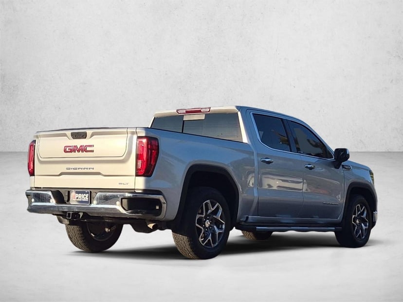 2022 GMC Sierra 1500 - Image 3