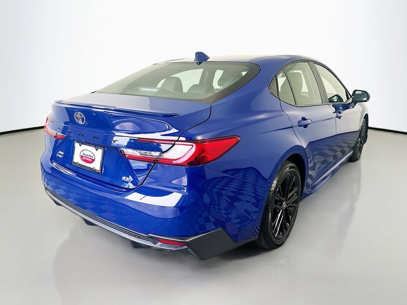 2026 Toyota Camry - Image 3