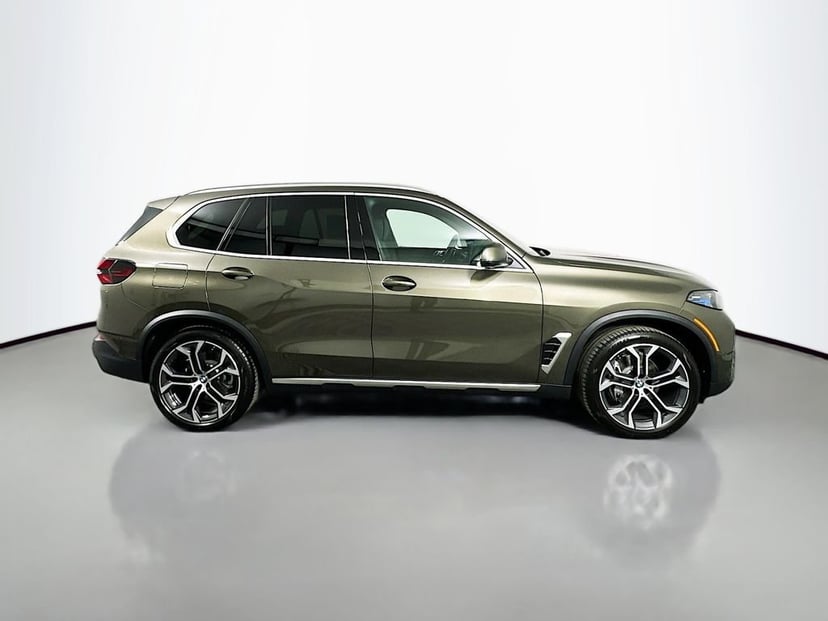 2026 BMW X5 - Image 1