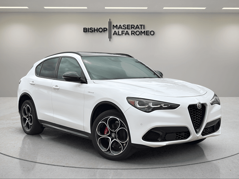 2024 Alfa Romeo Stelvio - Image 1