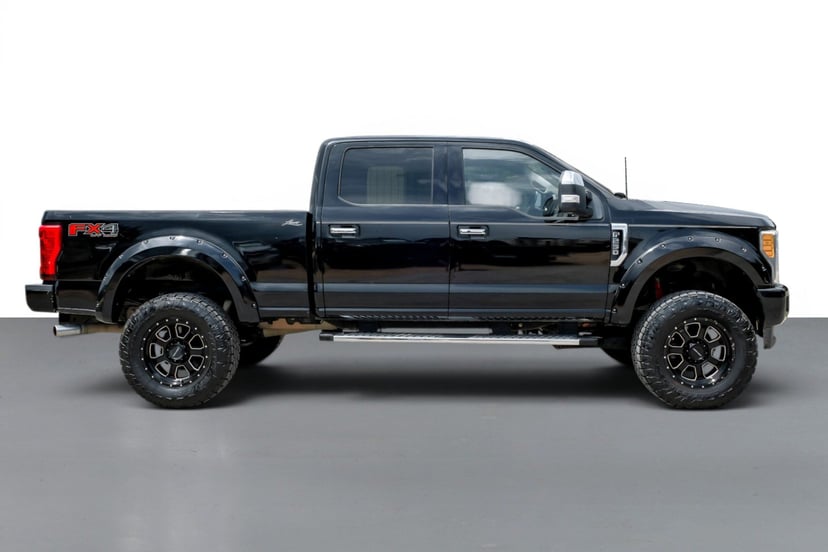 2017 Ford F-250 - Image 2