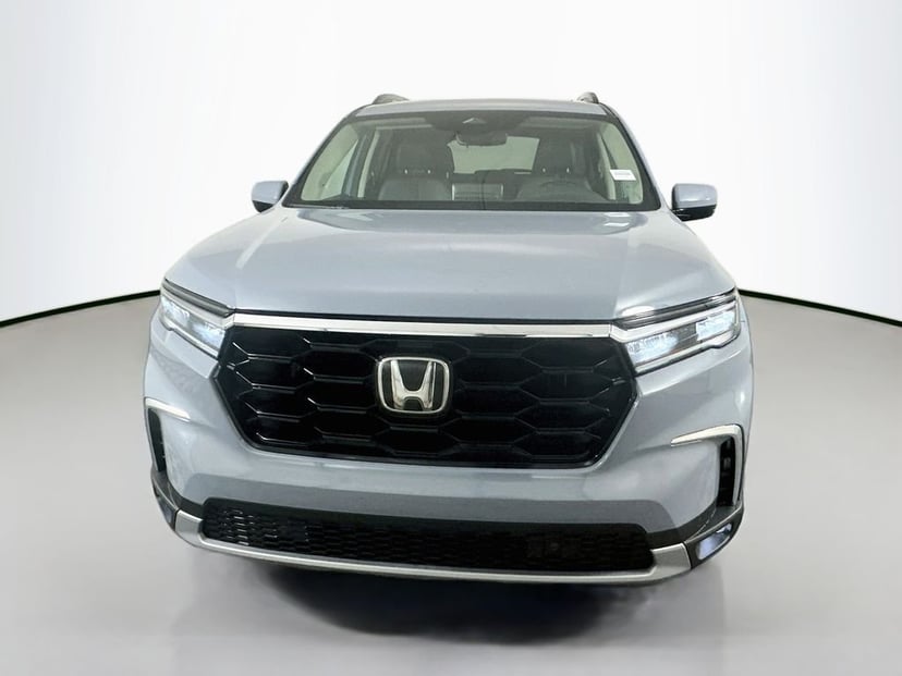 2024 Honda Pilot - Image 2