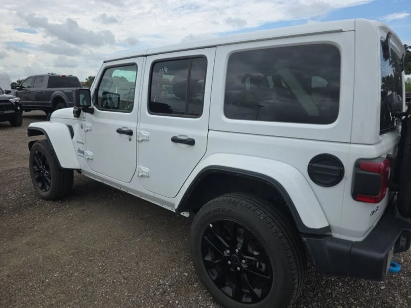 2024 Dodge Wrangler - Image 2