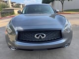 2017 INFINITI QX70 - Preview 2
