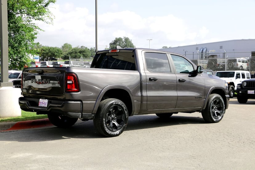 2026 Ram 1500 - Image 2