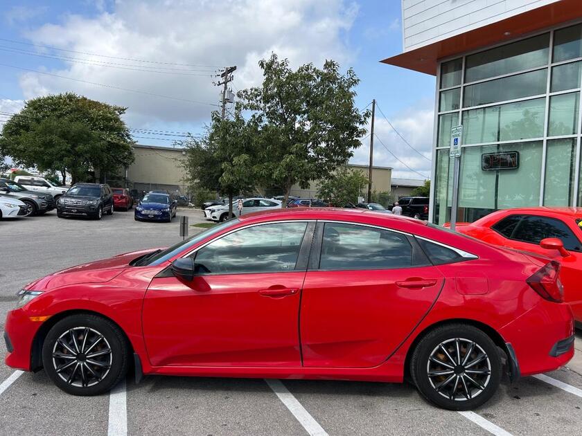 2017 Honda Civic - Image 2
