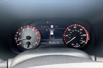 2023 Nissan Frontier - Image 2