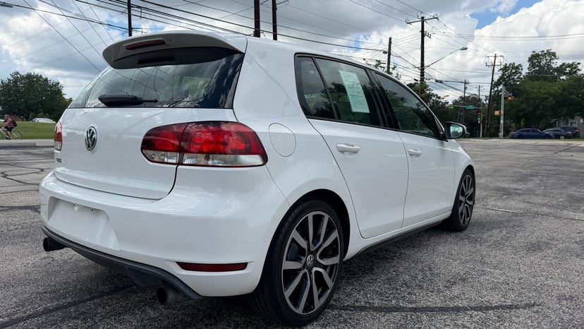 2014 Volkswagen GTI - Image 2