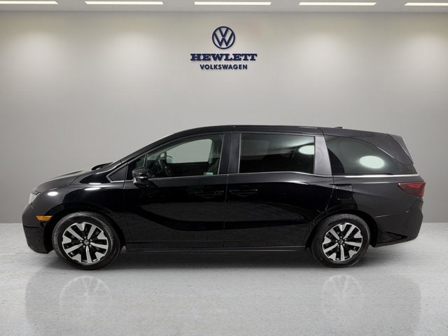 2025 Honda Odyssey - Image 2