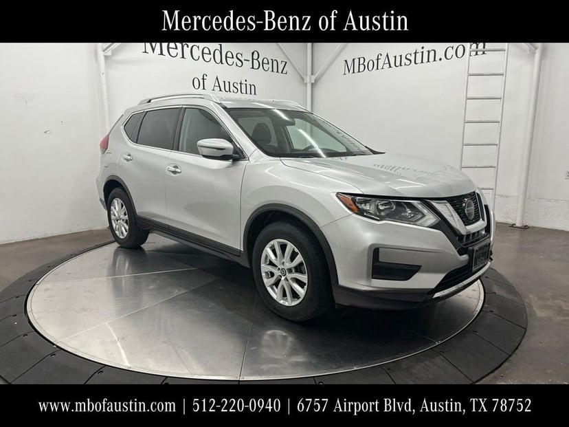 2018 Nissan Rogue - Image 1