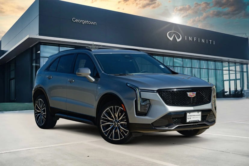 2024 Cadillac XT4 - Image 1