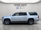 2017 Chevrolet Suburban - Preview 3