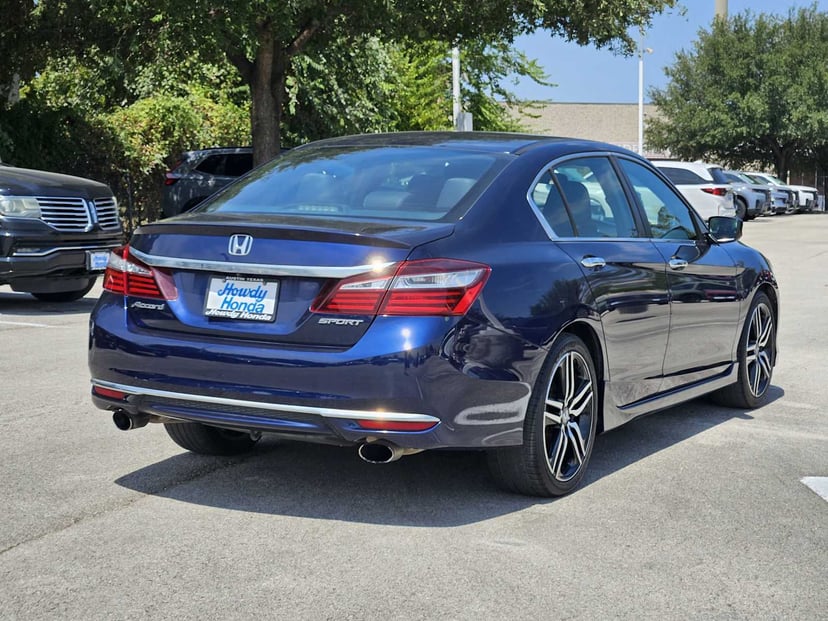 2017 Honda Accord - Image 3