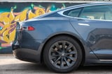 2017 Tesla Model S - Preview 4