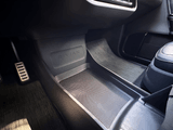 2022 Rivian R1S - Preview 10